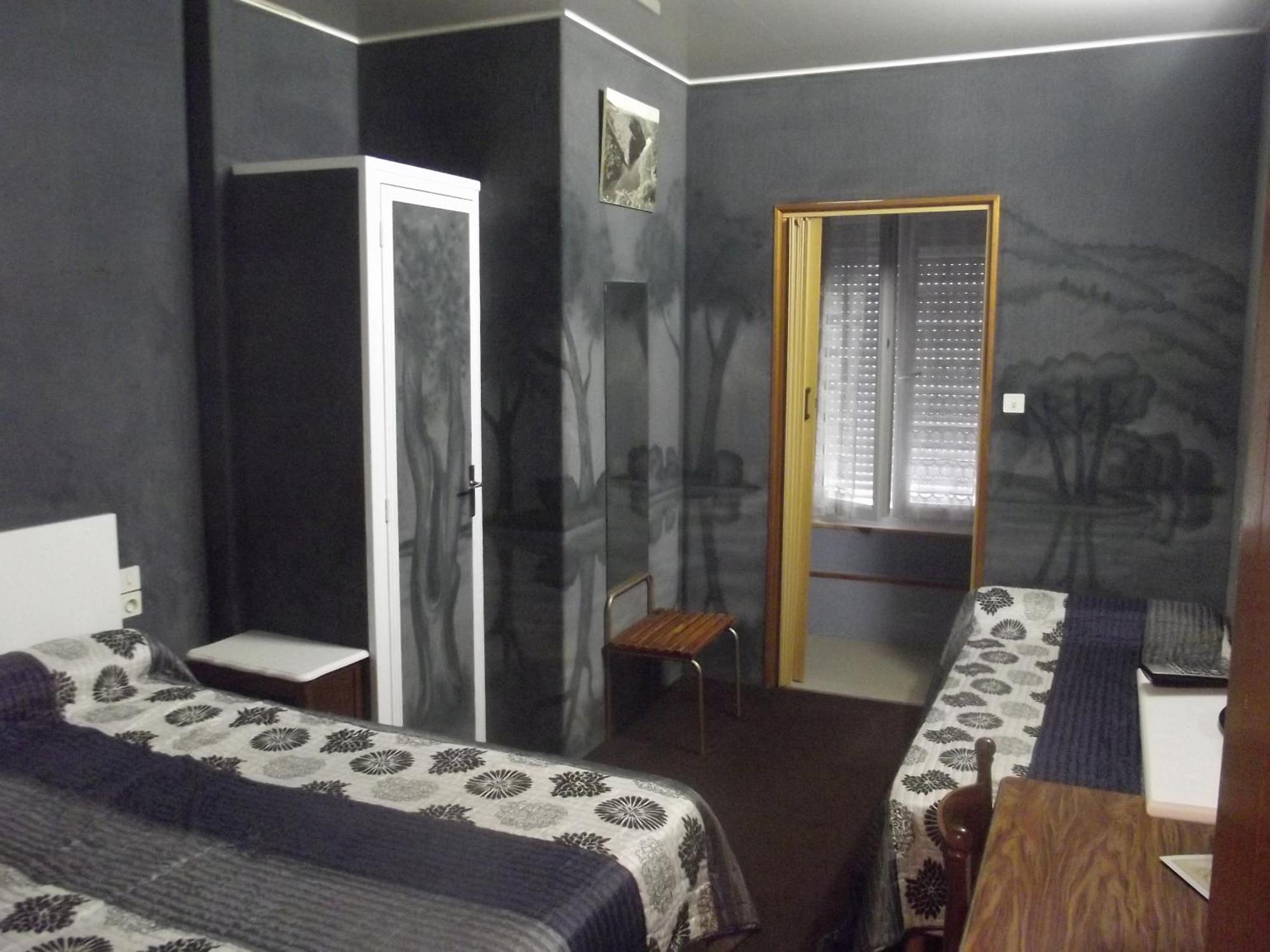 Le Rider Hotel Bort-les-Orgues Kültér fotó