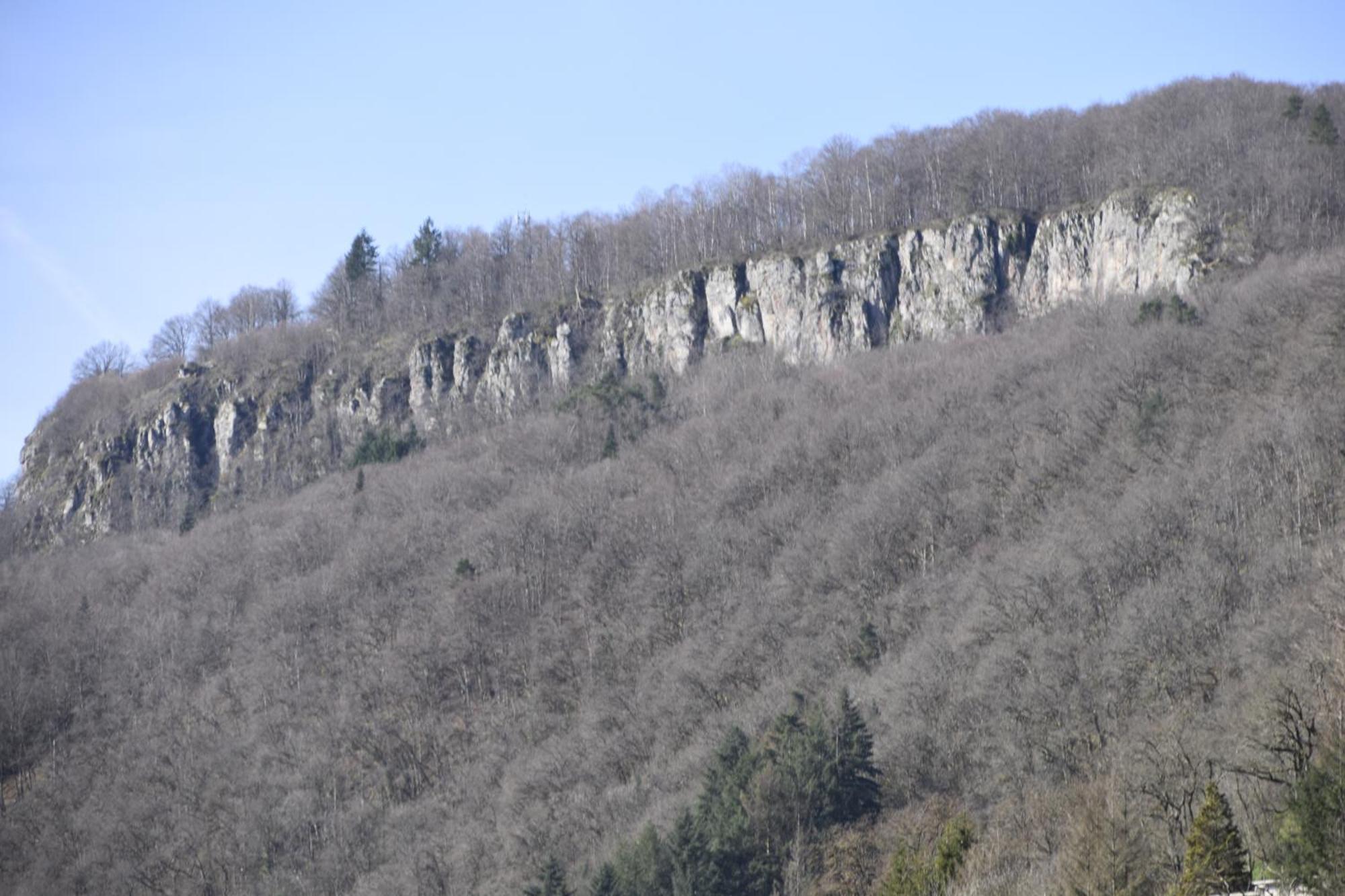 Le Rider Hotel Bort-les-Orgues Kültér fotó