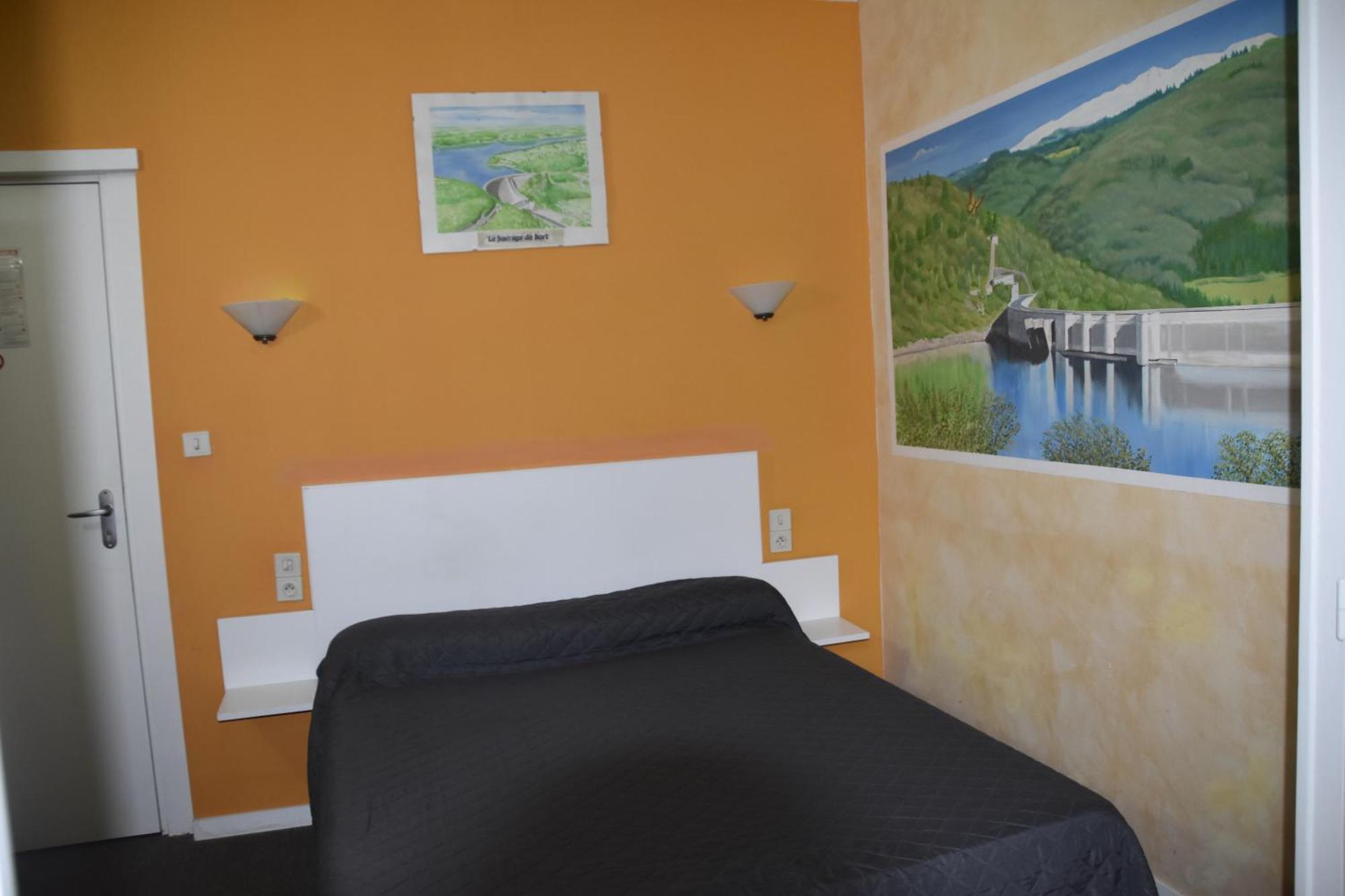 Le Rider Hotel Bort-les-Orgues Kültér fotó