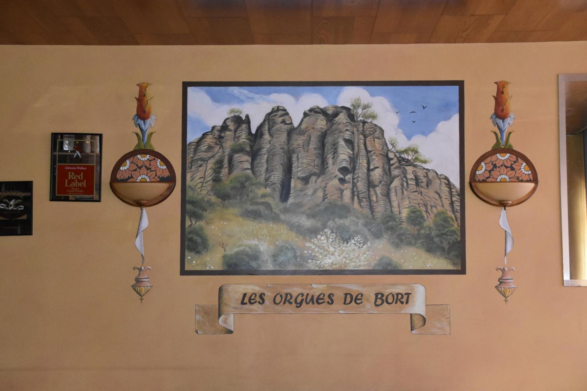 Le Rider Hotel Bort-les-Orgues Kültér fotó