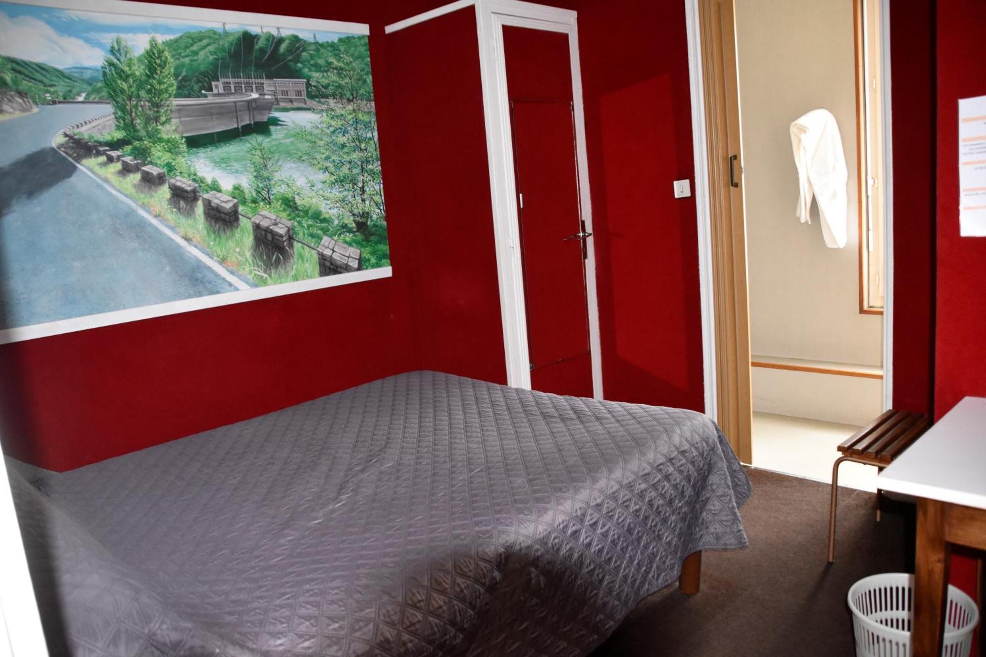 Le Rider Hotel Bort-les-Orgues Kültér fotó