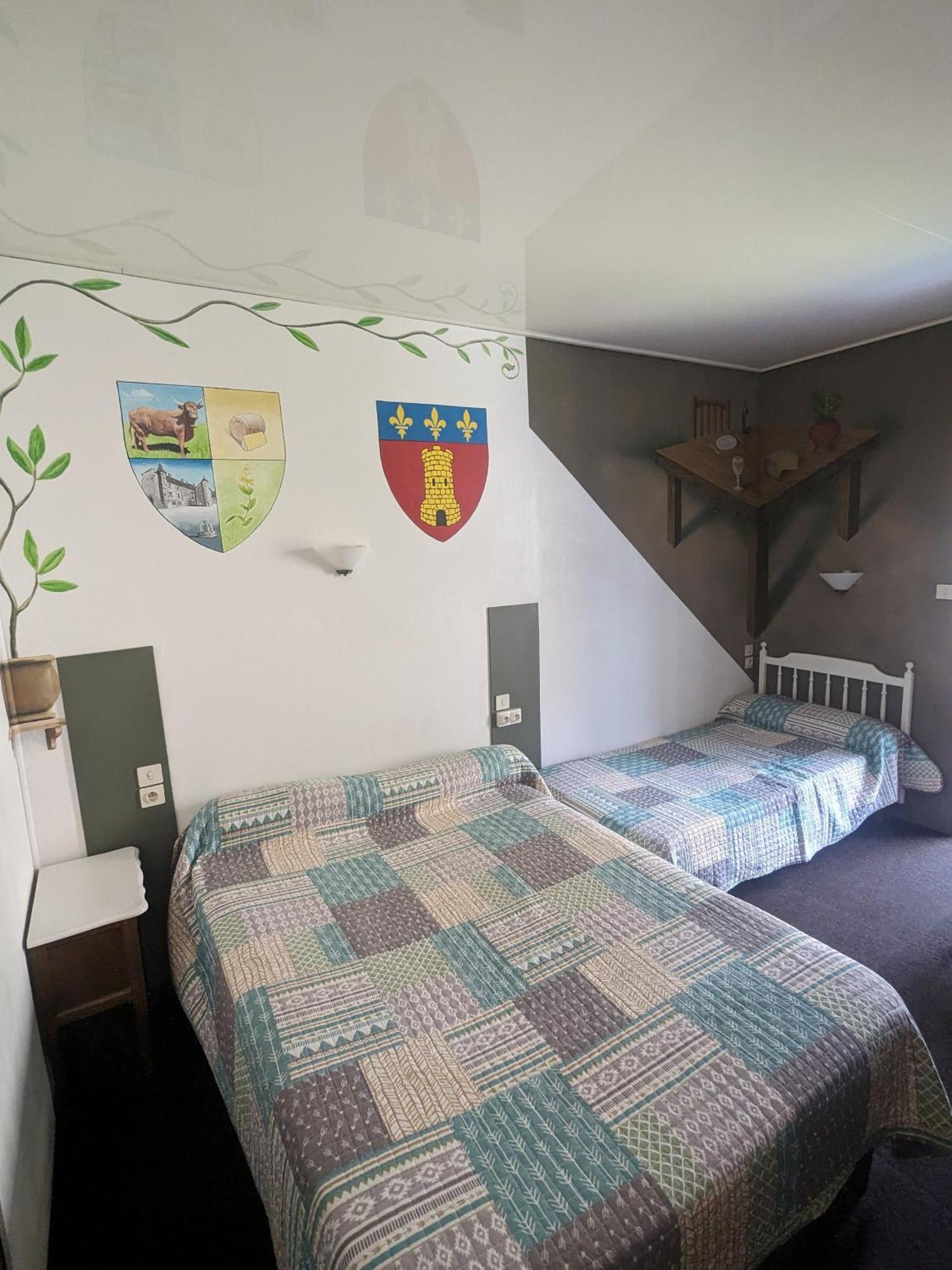 Le Rider Hotel Bort-les-Orgues Kültér fotó