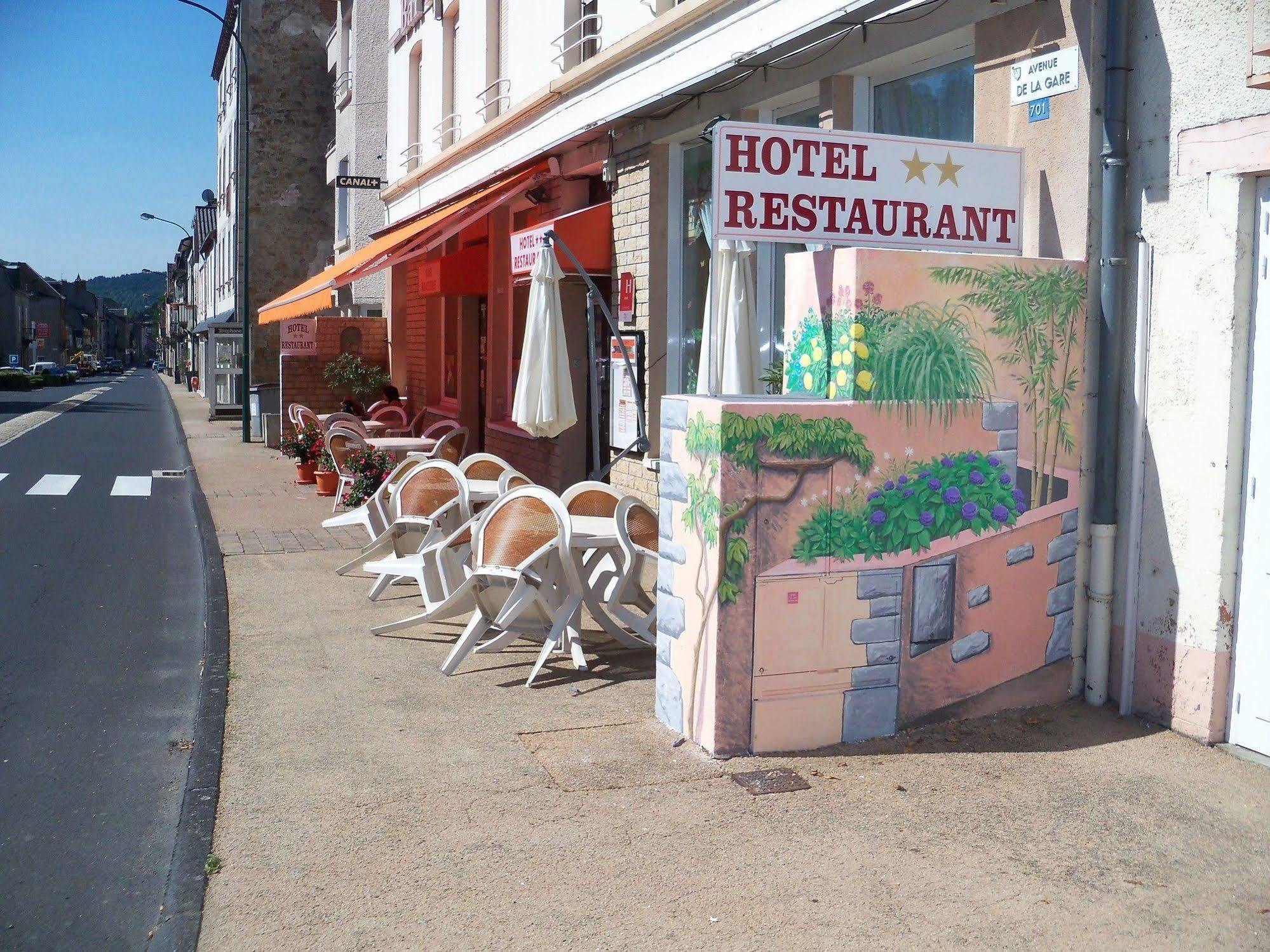 Le Rider Hotel Bort-les-Orgues Kültér fotó